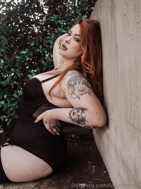 Ivyyraeefree top profile image