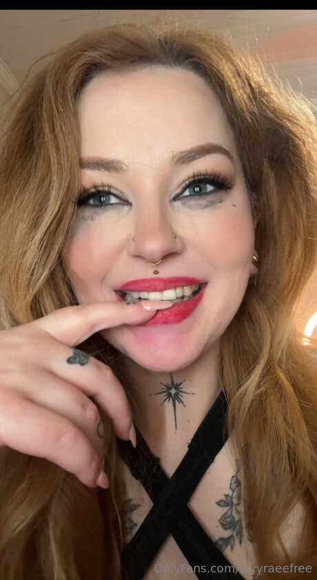 Ivyyraeefree xxx model archive