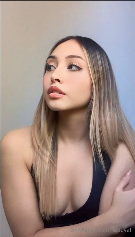 Miaduval pornstar art photos