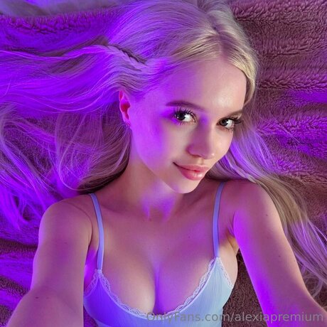Alexiapremium nude pornstar pic