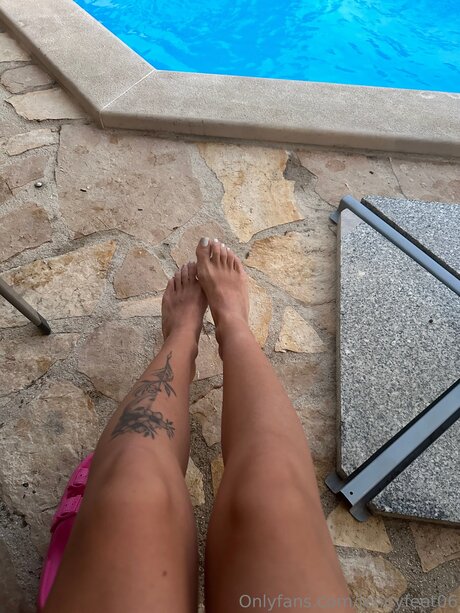 xxx teen onlyfans free photo