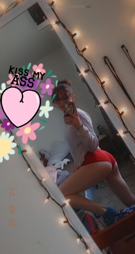 O Phel Ia Baby star erotic image