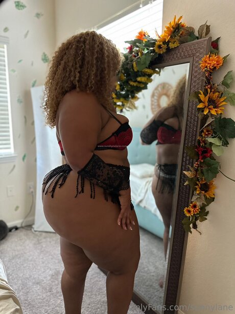 Sunnylane model top photos