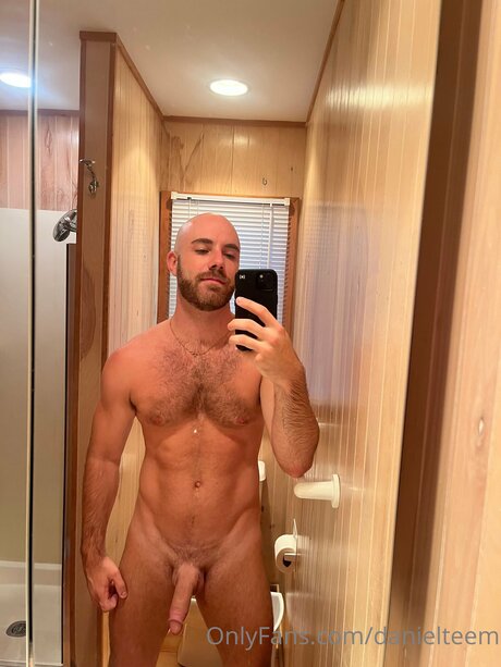 Danielteem model nudes galleries