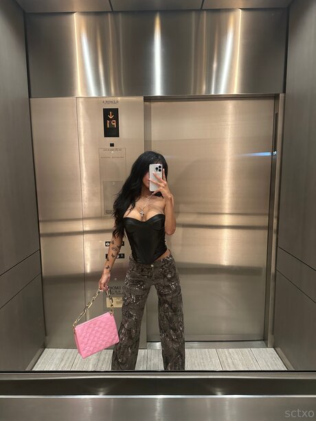 Sydneychasexo adult actress images