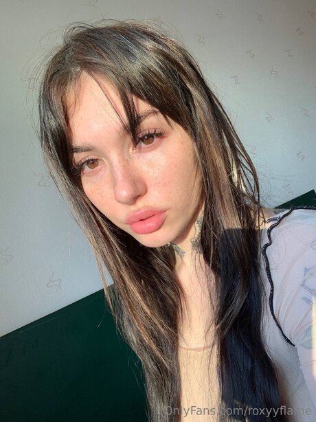 Roxyyflame profile image