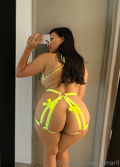 Janaril high quality pornstar images