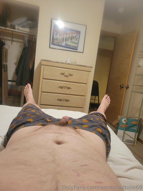 Wonkytadpole69 pornstar erotic photo