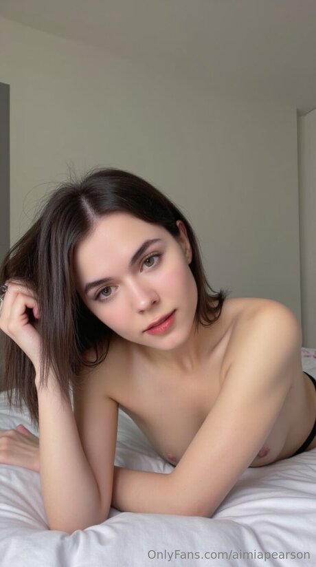 Aimiapearson nude model pics