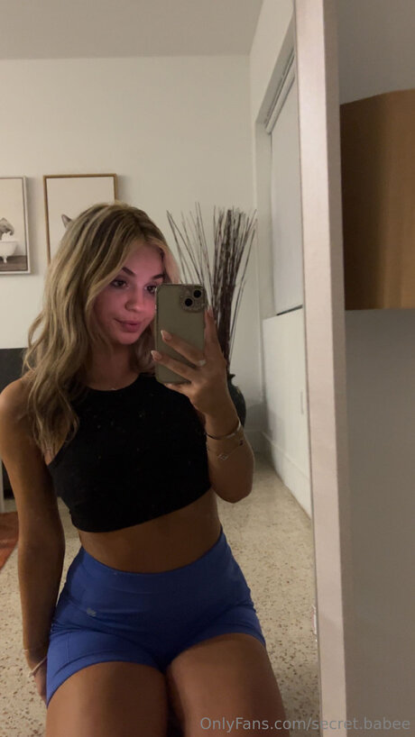 Secret Babee exclusive model pics