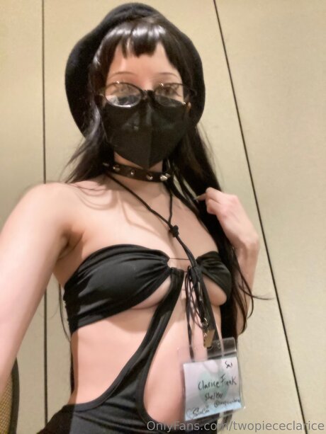 Twopiececlarice xxx actress pic