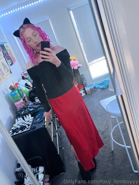 Foxy Femboyyy star porn archive