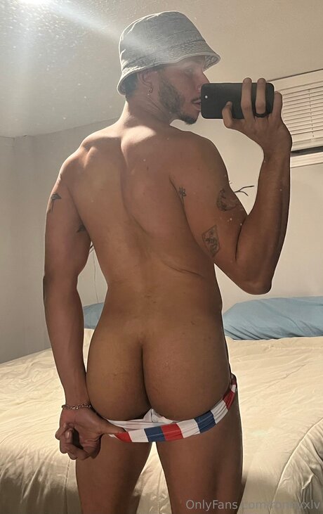 butthole onlyfans pornographic photos