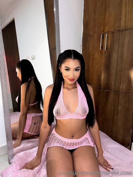 Monika Clay model naked pictures