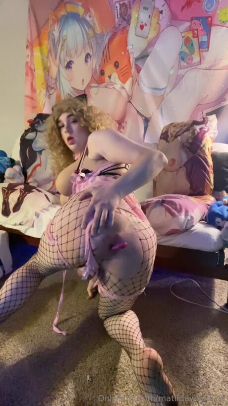 Matildawood Cd model sexy picture