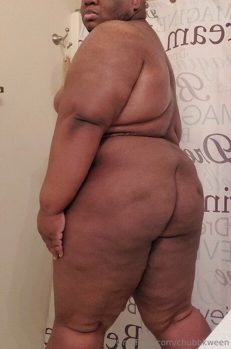 Chubbkween model sex picture