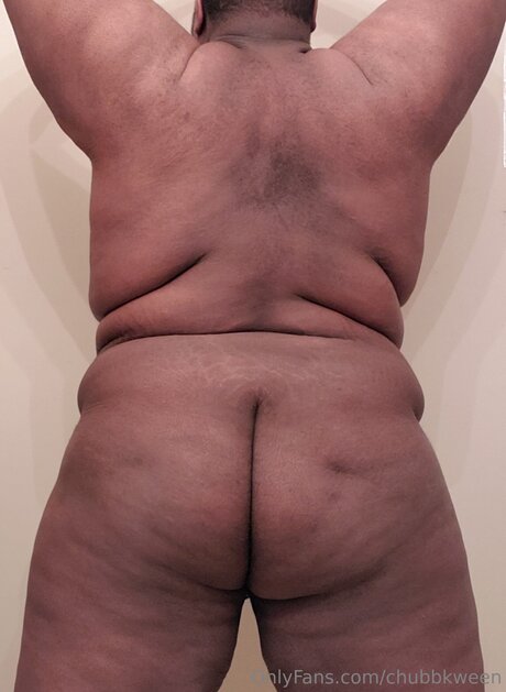 Chubbkween pornstar nudes image