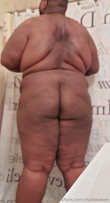Chubbkween art model photos
