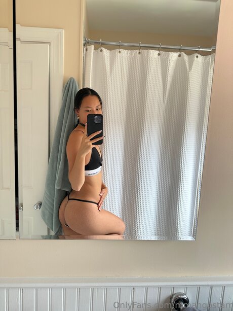 Yuki Moon 0 0 pornstar nice photos