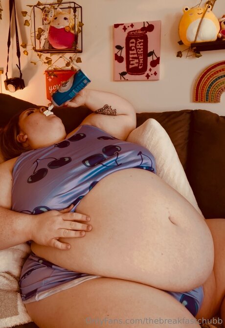 Thebreakfastchubb exclusive star pics