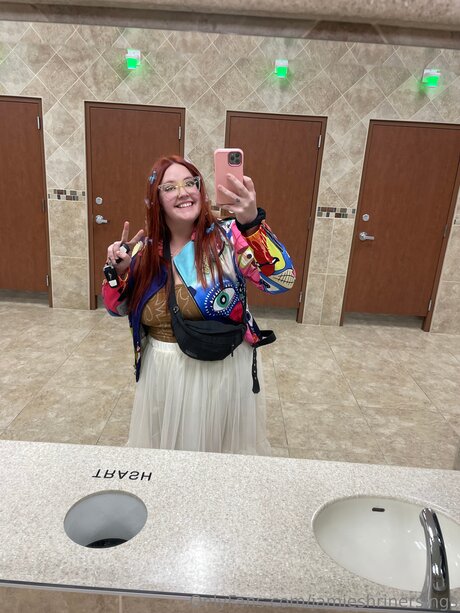 Jamieshrinersings star naked photos