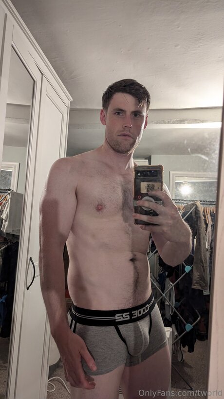 Tworld model nudes pic