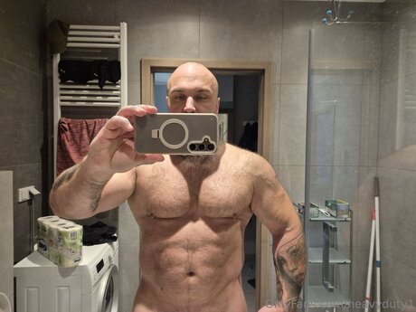 Heavyduty1 star xxx galleries