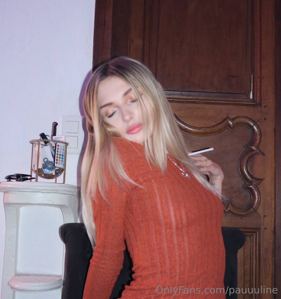 Pauuuline sexy star photo