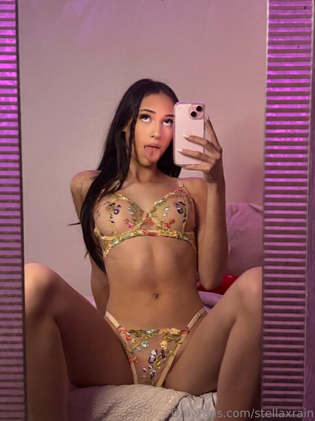 Stellaxrain model beautiful image