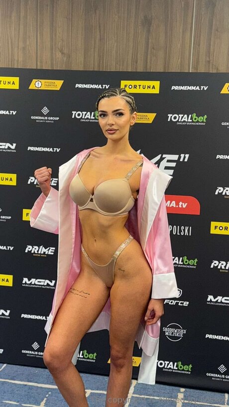 big tits petite onlyfans adult pic