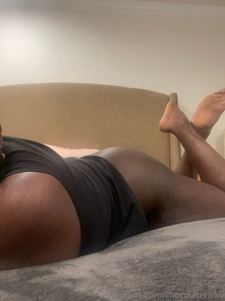 Chocolatericky art model img