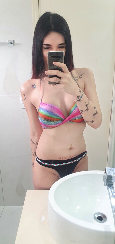 Lovelymegumi pornstar art photo