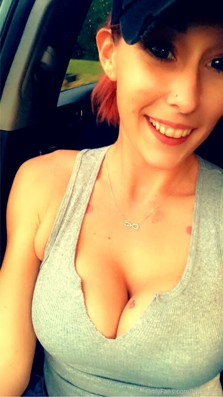 Lushlex69 star nude image