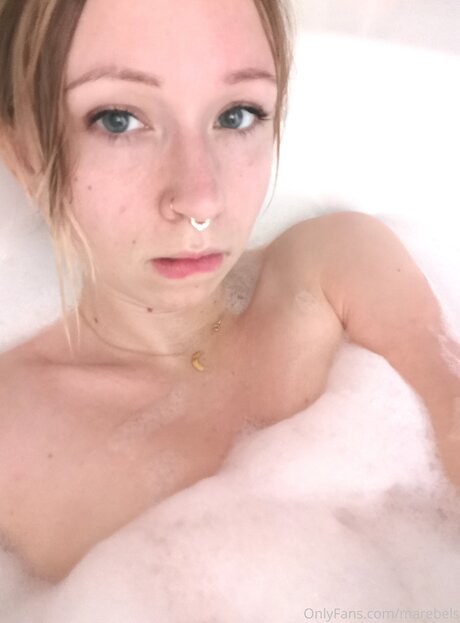 Rebelsarchive adult model pic