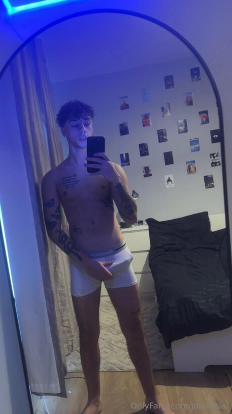 Jdlofficial naked star pictures