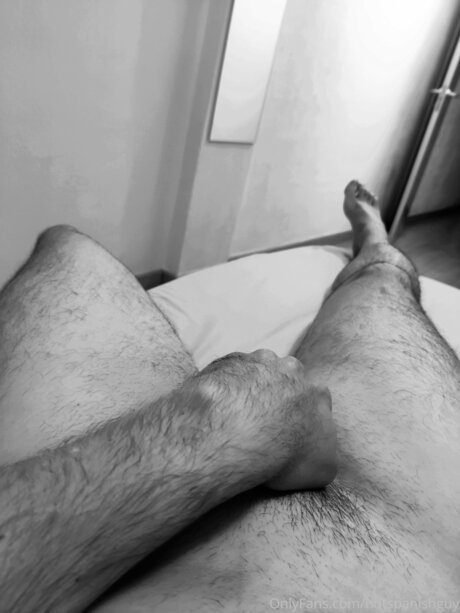 Hotspanishguy naked star photos