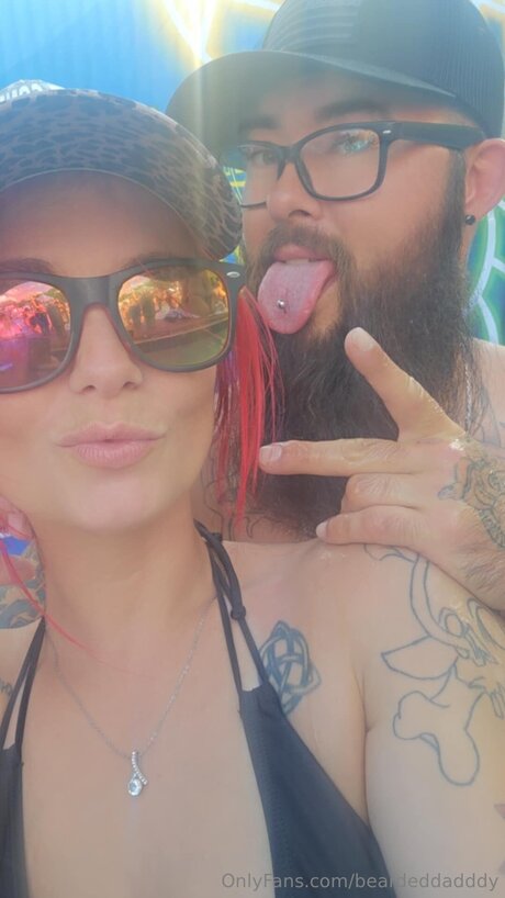 Beardeddadddy pornographic actress image
