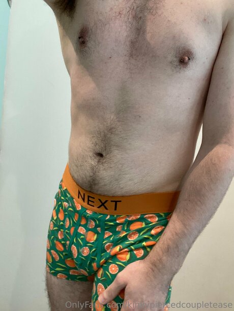 Kinkypiercedcoupletease model nude image