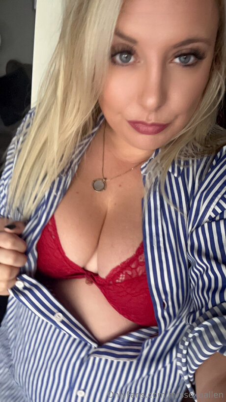 hot mature onlyfans sexy naked image