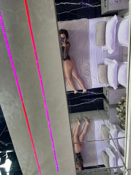 Lunarrayy exclusive actress img