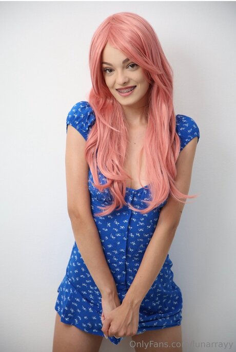 Lunarrayy pretty pornstar pic