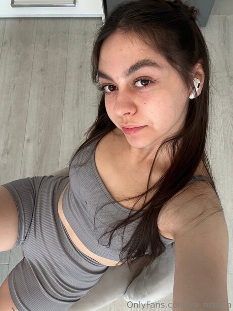 Va Ness A erotic actress image
