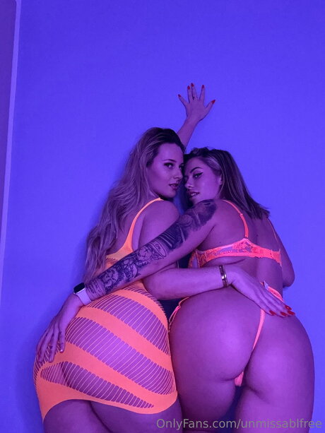 Unmissablfree model pornographic photo