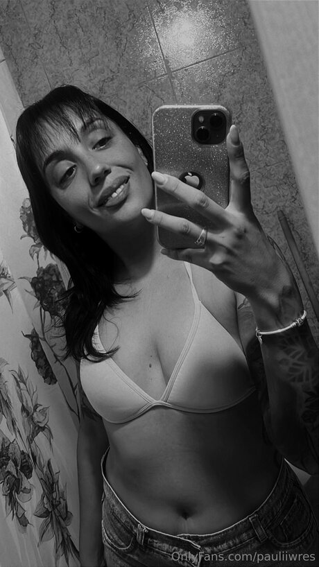 Pauliiwres top profile image