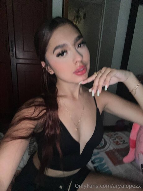Aryalopezx star pornographic archive