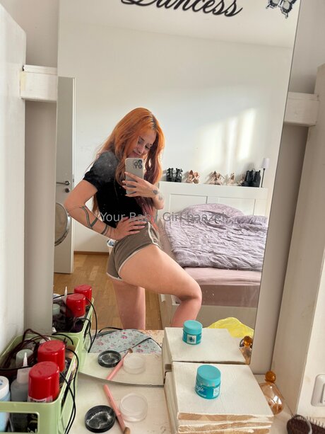 Lisaahaazel profile image