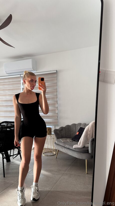 Chloemillli nice pornstar images