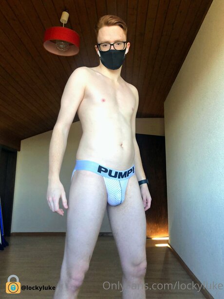 Lockyluke free star pics