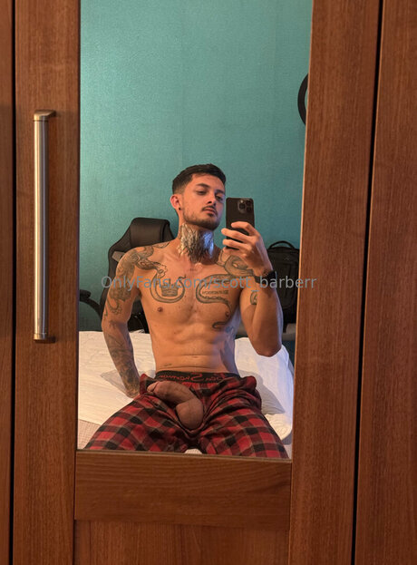 Scott Barberr xxx model pictures