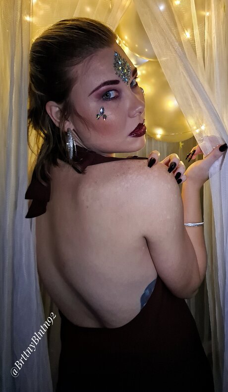 Brttnyblntn92 naked pornstar img